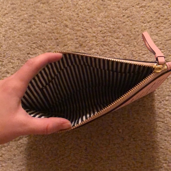 Kate Spade Wristlet - Picture 4 of 4